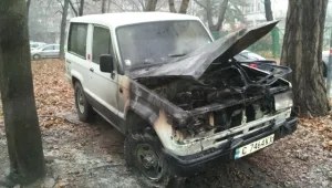 Трима са арестувани след поредните палежи на коли в София 