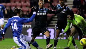 Челси стъпи накриво срещу Уигън