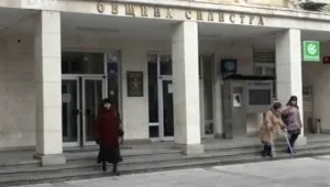 Кметът на Силистра прибра служебните телефони на общинарите  