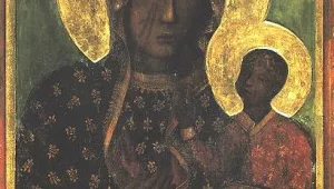 Мъж замери с боя иконата на Черната Мадона в Полша