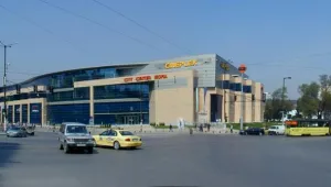 Масово сбиване в столичен мол заради 