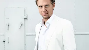 Втори победител и последен въпрос в играта за среща с Armin Van Buuren и Dash Berlin!