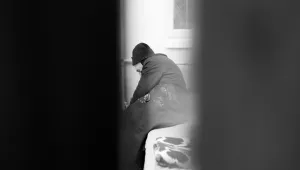 Бездомник заплаши, че ще запали и взриви сградата на община Пловдив