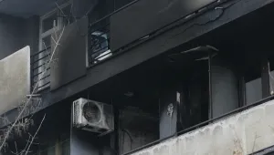 Пожар горя в жилищен блок в София