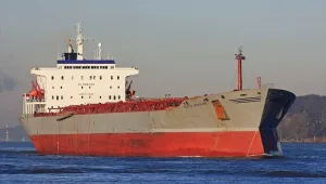 10 български моряци са блокирани в Пакистан