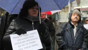 Протест срещу идеята за 20% такса върху печалбата на ВЕИ