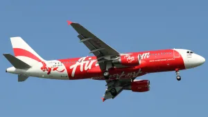 Обледяване на двигателите вероятно е довело до падането на самолета на AirAsia