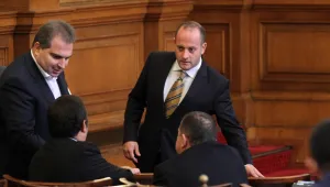 Напрежение в редиците на РБ заради министър Танев