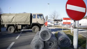 Австрия вдига ограда по границата си със Словения