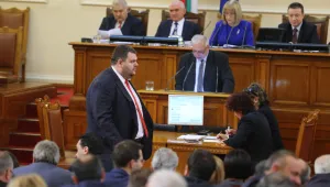 Над 200 хил. лв държавни пари - за да учат депутатите езици