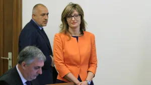 Екатерина Захариева: Не съм близка до никакви кръгове