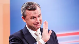 И крайната десница в Австрия „отписа” Марин льо Пен
