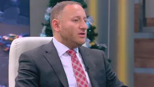 Илия Илиев: Не купувам гласове, помагам на моите хора за вафли, за обувки