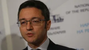 Кристиан Вигенин: МВнР кара посланиците да купуват неоправдано скъпи телефонни централи