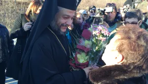 Миряни и духовници посрещнаха новия Старозагорски митрополит Киприян  