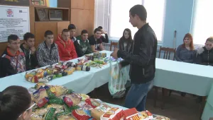Ученици от Мездра подадоха ръка на Хитрино