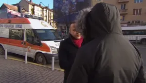 Наръганият в столичен мол младеж е в критично състояние