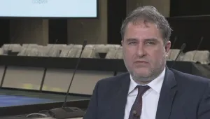 Боил Банов: Интересно как разрушаването на знакови обекти започва по Коледа