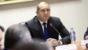 Радев прати Бюджет 2019 в КС