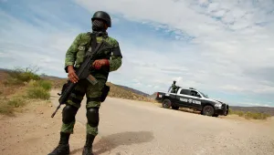 14 жертви на престрелка между полицаи и наркокартел в Мексико