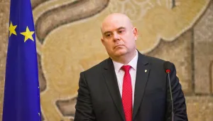 Иван Гешев взе на специален надзор разследването за водната криза в Перник