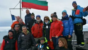Група с български антарктици е блокирана в чилийски град