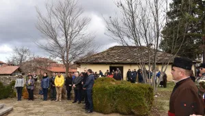 С поклонение бе почетена паметта на Левски по повод 147 години от залавянето му
