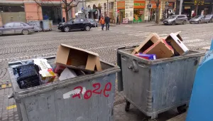 Повече пари за лятно и зимно почистване в София, такса смет остава без промяна