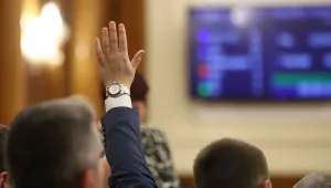 Бюджетната комисия не прие отпадането на дерогацията за руския петрол