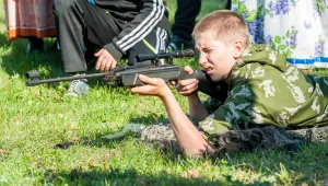 12-годишно момче получи призовка за военен отчет в Русия 