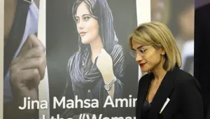 Докато получава най-голямата награда на ЕС: Семейството на Махса Амини остава блокирано в Иран