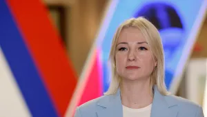 Русия забрани на бивша журналистка да се изправи срещу Путин
