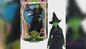 Майка съди Mattel заради „хардкор“ порно сайт, отпечатан върху опаковка на кукла