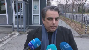 Асен Василев: Не е изключено ДБ да започнат самостоятелни преговор с ГЕРБ