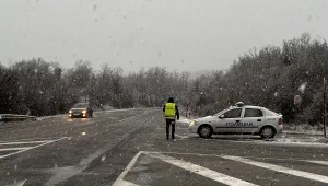 Временно е затворен Проходът на Републиката (СНИМКИ)
