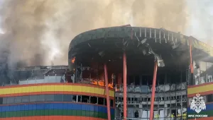 Жена загина при пожар в руски търговски център (СНИМКА)