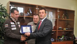 Свилен Нейков награди с почетни плакети Петър Ценков и Тодор Христов