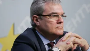 Румен Петков поиска детектор на лъжата за шефа на НАП
