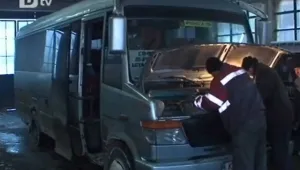 Пътници мръзнаха цял ден заради повреден автобус