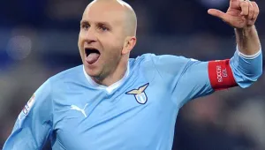 Капитанът на Лацио ще бъде извън игра за три седмици