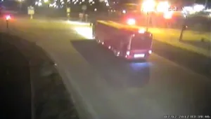 Турски отбор се размина с трагедия, оцеля след удар с влак (ВИДЕО)
