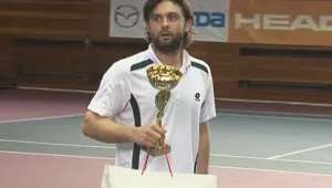 Тодор Енев взе титлата у нас