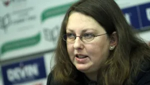 Виолета Николова рекетирана от името на Велчев