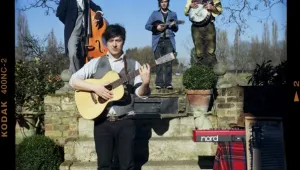 Mumford and Sons оглавиха чарта за албуми в САЩ