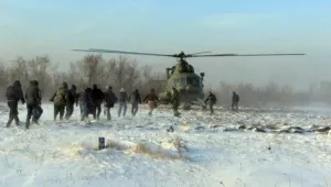 Военни в битка със снежната стихия в Сърбия