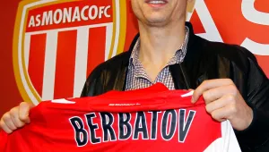 Монако иска Бербатов и след края на сезона