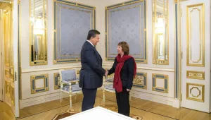 Първият дипломат на ЕС се срещна с Виктор Янукович