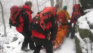 Повишена опасност от лавини, нови планински спасители се обучават