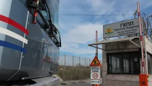 Ротация на служителите води до опашки по границата с Турция