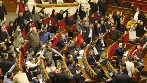 Силите за сигурност се изтеглят, нямат право да стрелят по протестиращи